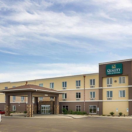 Quality Inn & Suites Minot Ngoại thất bức ảnh